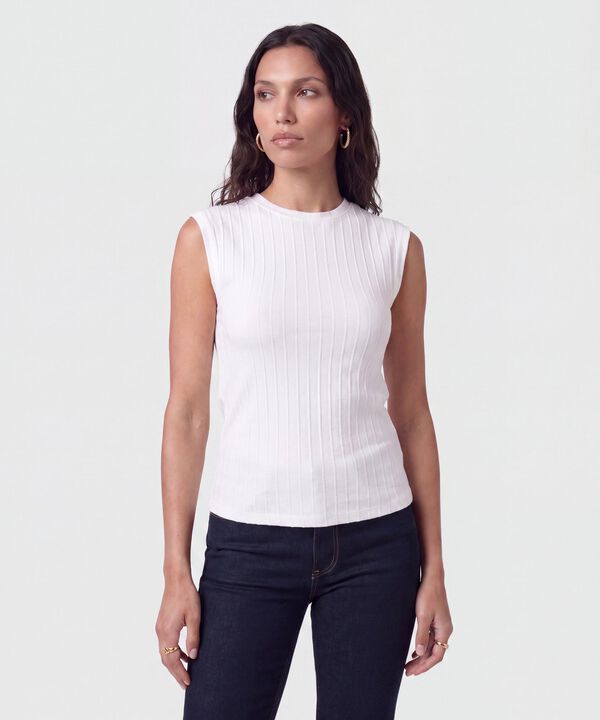 Camiseta Sin Mangas Textura Acanalada Mujer image number null