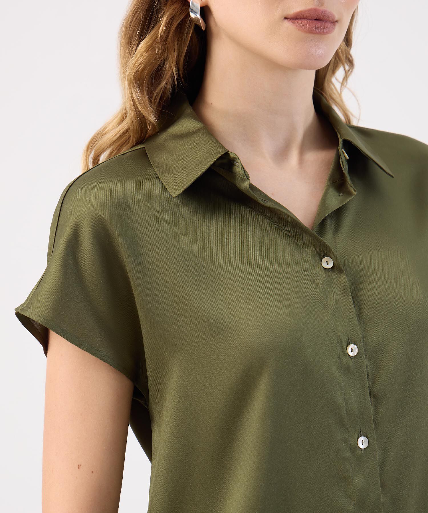 Blusa Verde Manga Corta Mujer