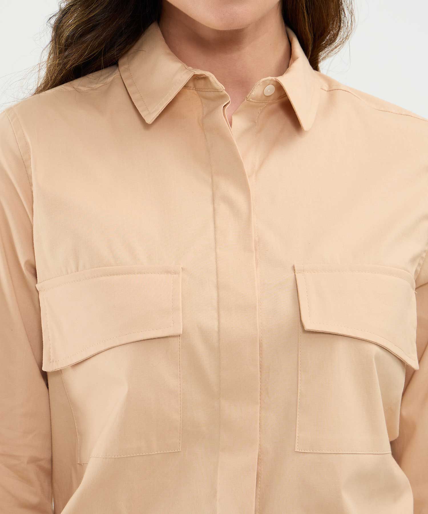 Camisa Bolsillos de Tapa