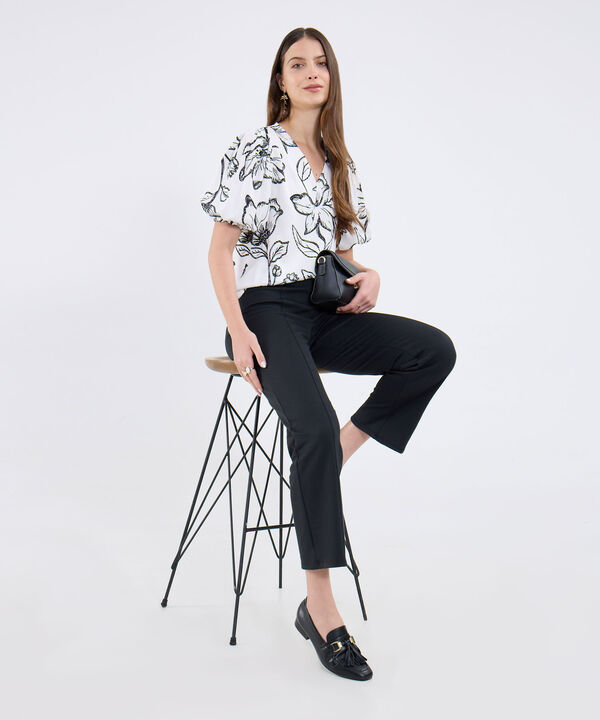 Blusa Estampada Cuello V