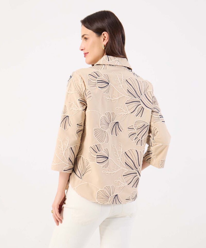 Blusa Camisera con Bordado Floral para Mujer