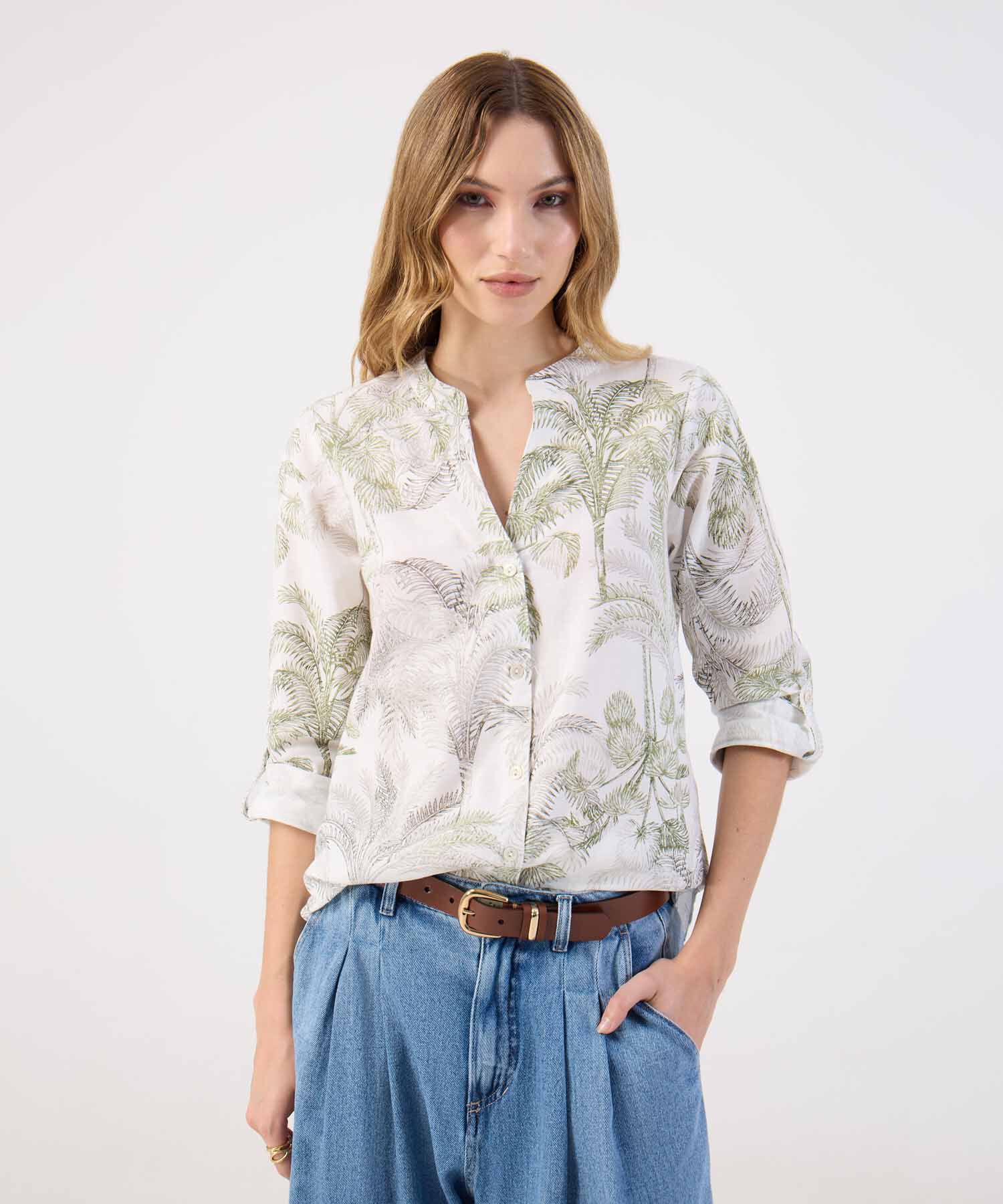 Blusa Para Mujer Estampada Cuello Ner&uacute;