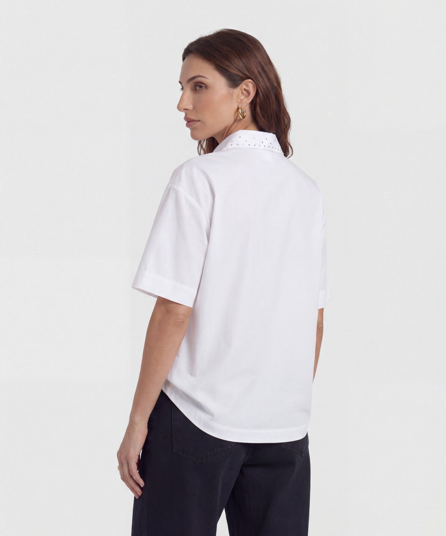 Camisa Mujer Manga Corta Cuello Con Pedrer&iacute;a