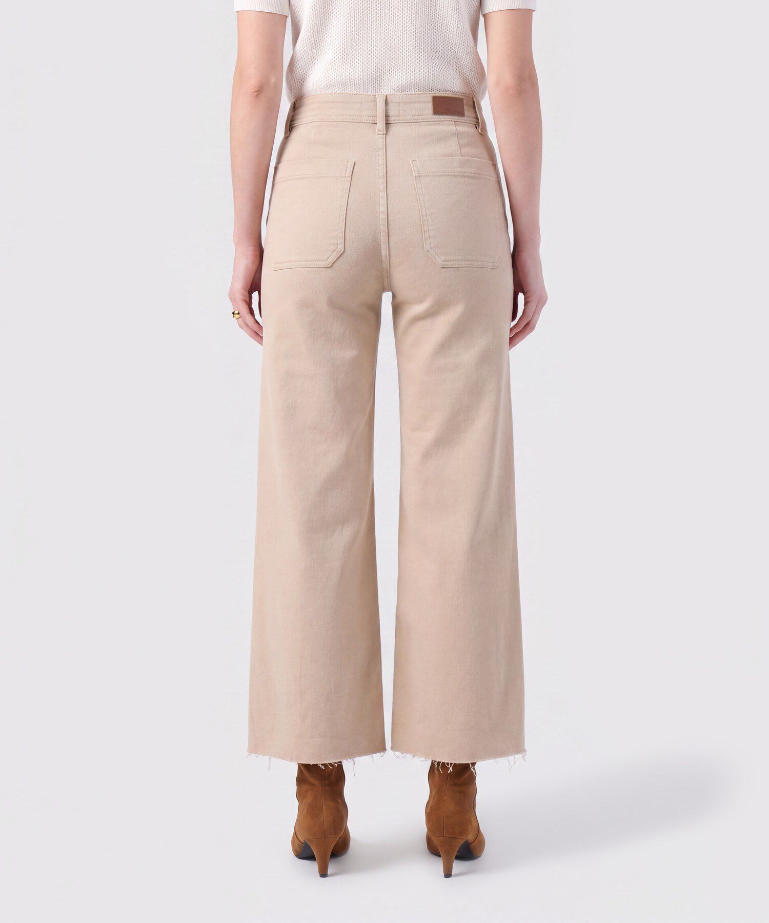 Jean Culotte De Tiro Alto Con Ruedo Desflecado